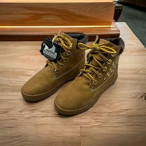 Pastry America's #1 Dance Sneaker Studded High Top Lace Ups New with Tags Sz 13